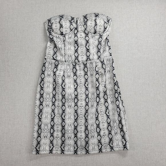 Carmin Dresses & Skirts - Carmin Womens Corset Dress Size M Gray Ivory Snakeskin Strapless Sweetheart Neck